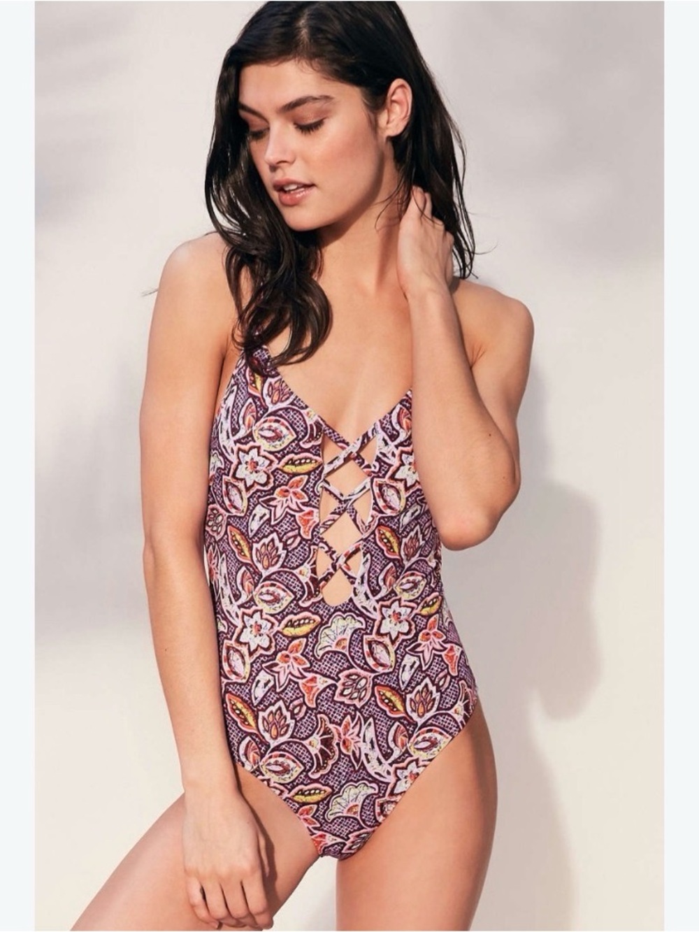 NWT UO Out From Under Printed Paisley Lace-Up Backless One Piece Swimsuit - Sz M